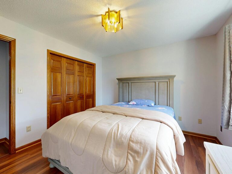 How to Choose the Right Pillow for Better Sleep